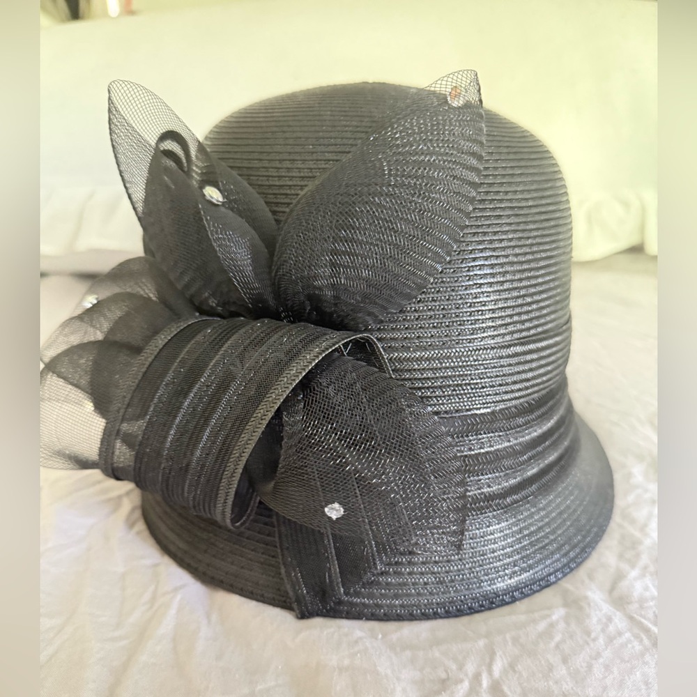 Black Fine Millinery Formal Hat – Church Derby Mesh Fascinator Bow